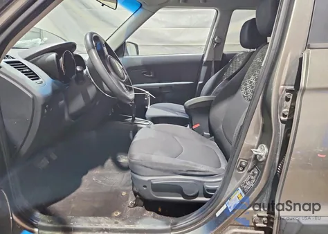 2010 Kia Soul + from USA, damaged, VIN KNDJT2A24A7166957